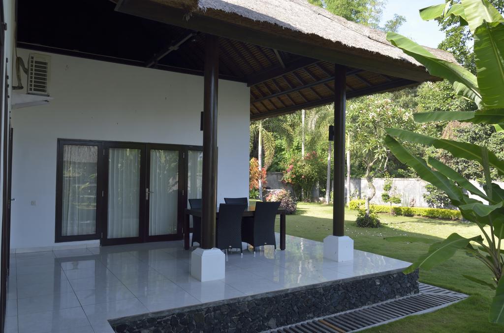 Villa Danison Umeanyar Exteriér fotografie